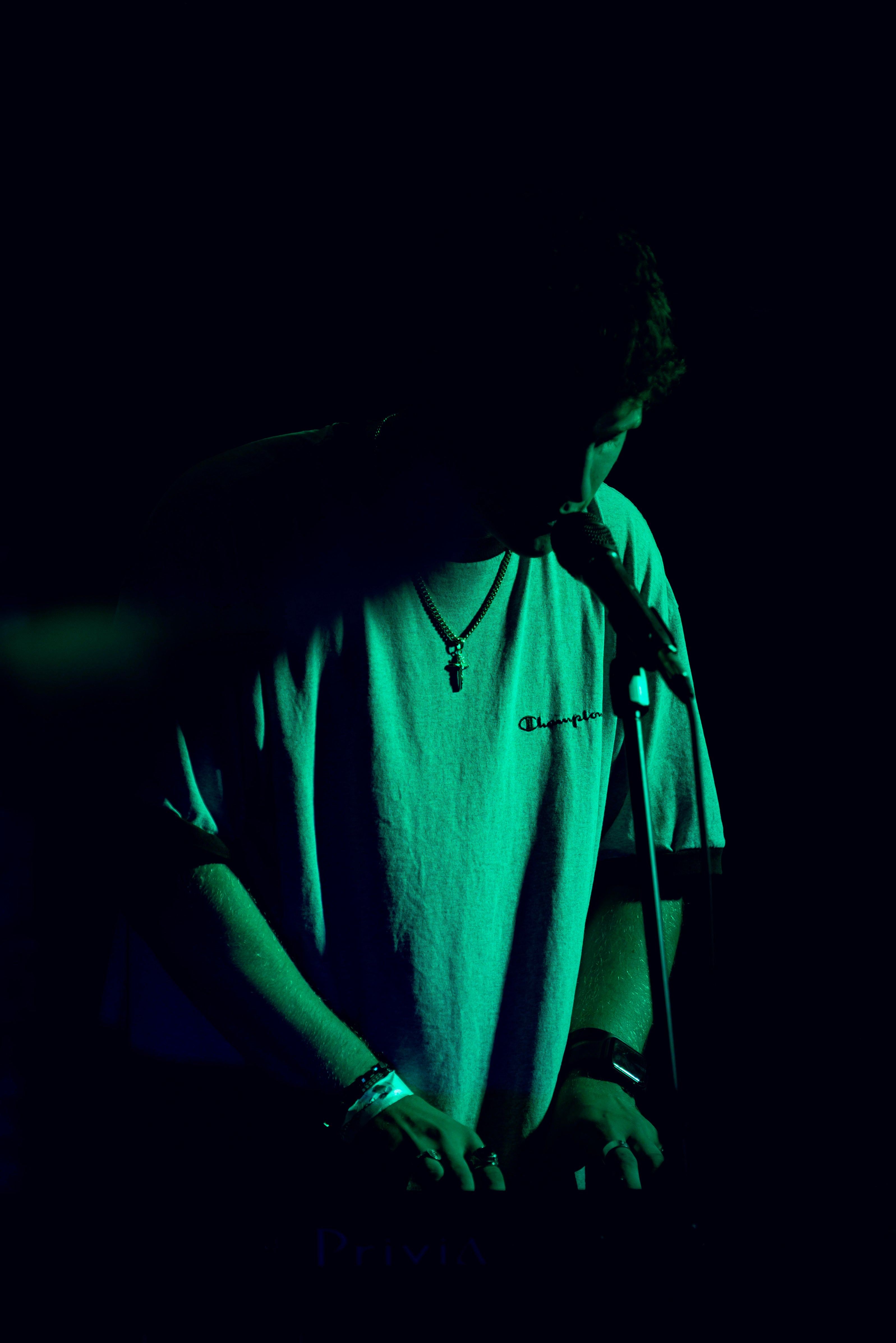image of kolbe playing the keyboard and worshipping